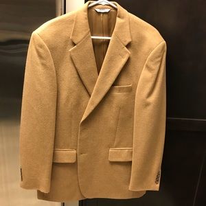 Camel hair sport coat, great for spring and fall!